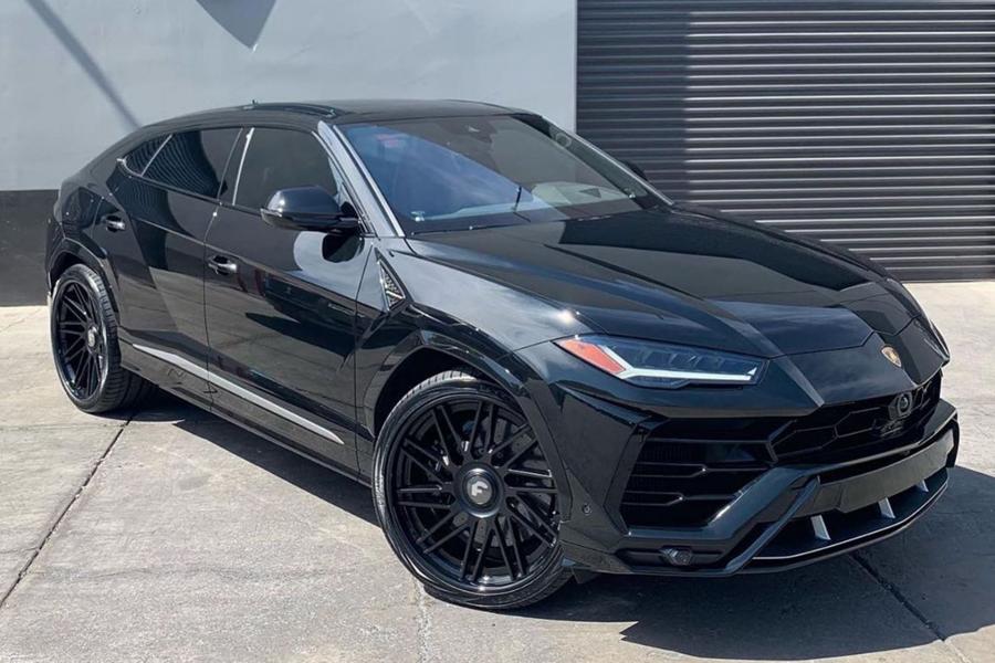 Lamborghini Urus on Forgiato Wheels (TEC 3.6) 2019 года  (фото 1 из 1)
